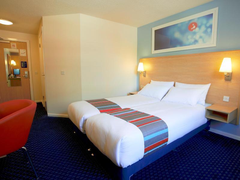 Travelodge Newcastle Whitemare Pool Low Walker Buitenkant foto