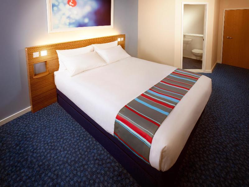 Travelodge Newcastle Whitemare Pool Low Walker Buitenkant foto