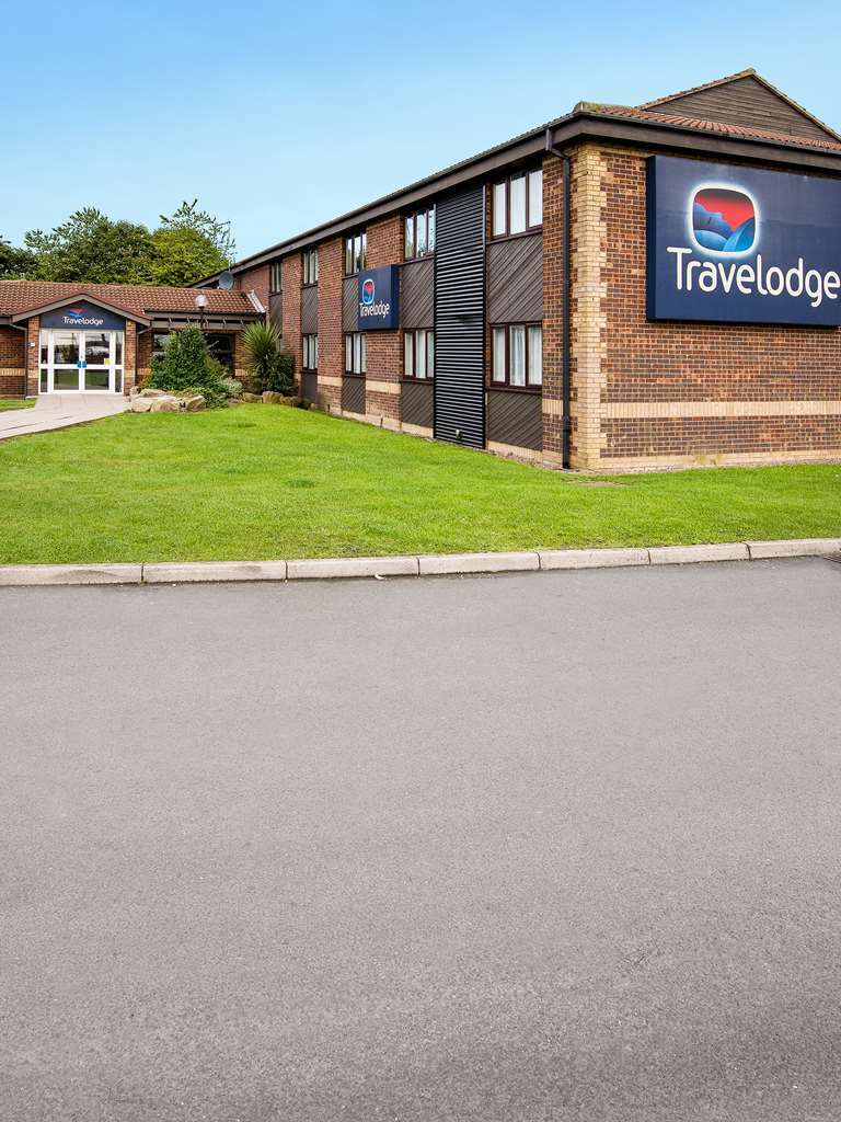 Travelodge Newcastle Whitemare Pool Low Walker Buitenkant foto